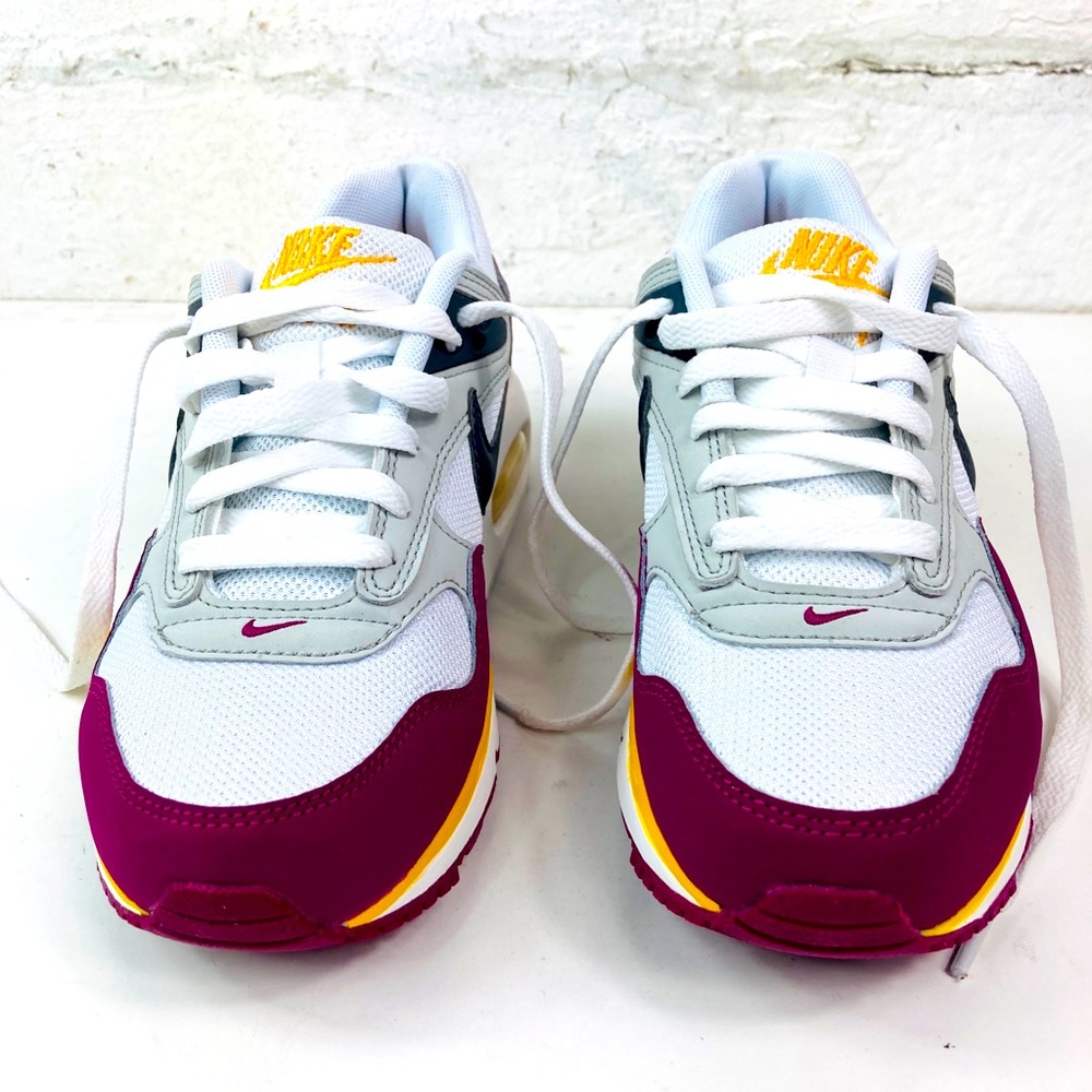 Nike Women's White and Pink Sneakers